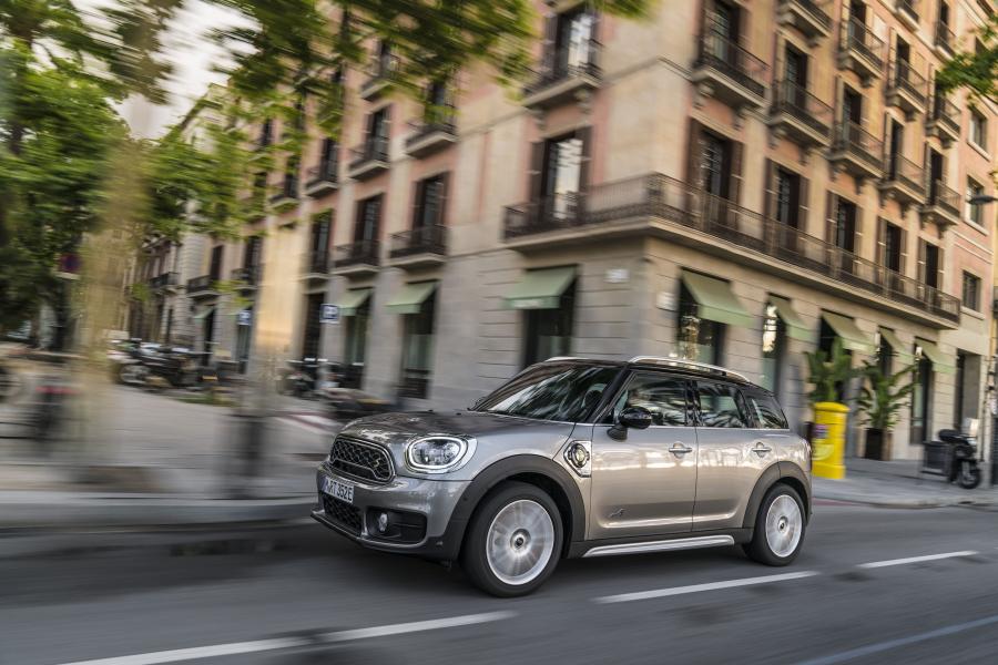  Mini Cooper S E Countryman ALL4 (F60) 2017 года  (WW) (фото 129 из 173)